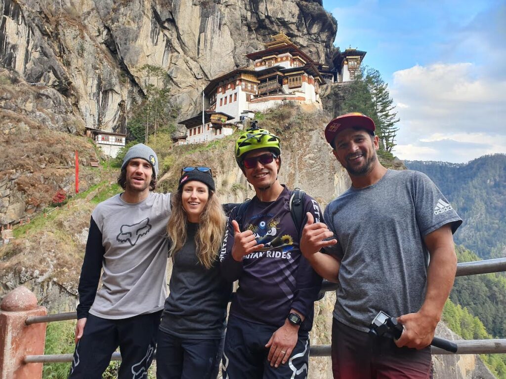 Bhutan Heli-Bike: tigers nest
